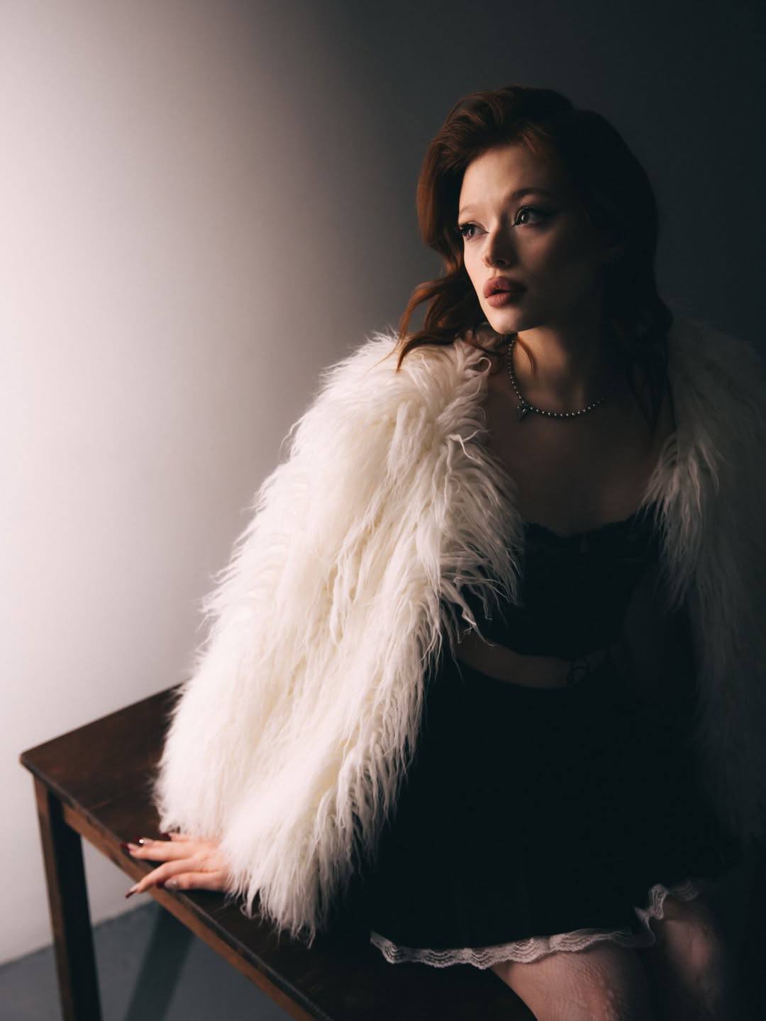 Рабочее место мастера маникюра в студии Vasniatina Nails